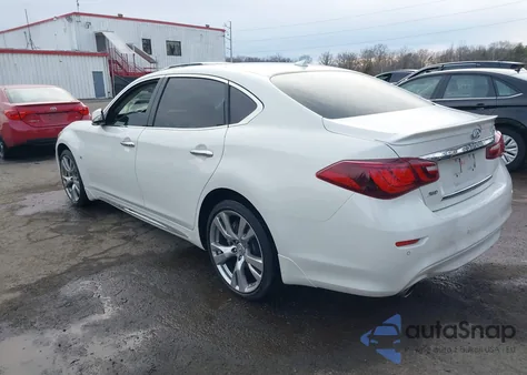 2015 Infiniti Q70L 5.6X z USA, uszkodzony, nr VIN JN1AY1PR7FM180105